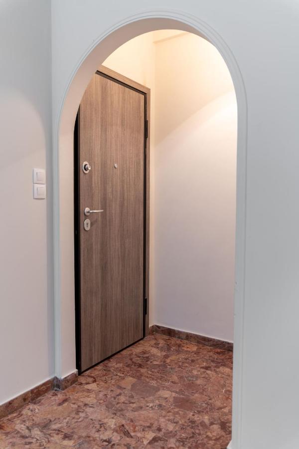 Pink Flat Exarcheia Athens Netflix Διαμέρισμα Εξωτερικό φωτογραφία